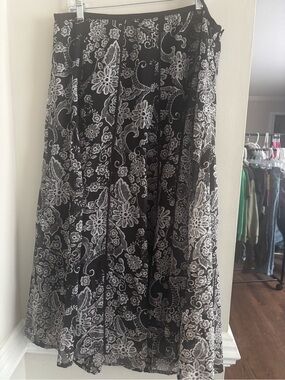 Boho Whimsigoth Fairy Maximalism Black White Floral Paisley Lined 2X Maxi Skirt